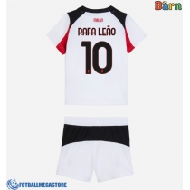 Fotballdrakt Barn AC Milan Rafael Leao #10 Bortedraktsett 2025-26 Kortermet (+ Korte bukser)